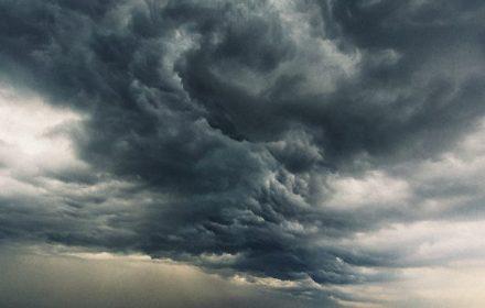 Black Clouds Horizon